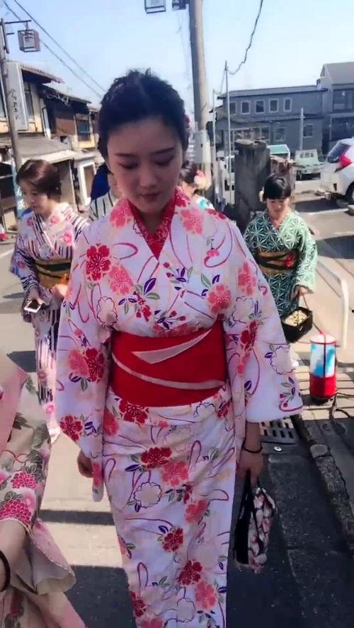 日本女人走路,探寻东方礼仪之美