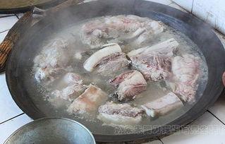 东北杀猪菜视频,探秘杀猪菜的制作与传承