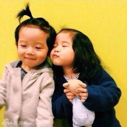 龙凤胎图片,双胞胎的奇妙相遇