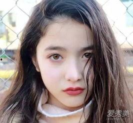 13岁女模特日本,青春风采引关注
