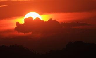 夕阳无限好国语版,岁月静好时——国语版深情演绎